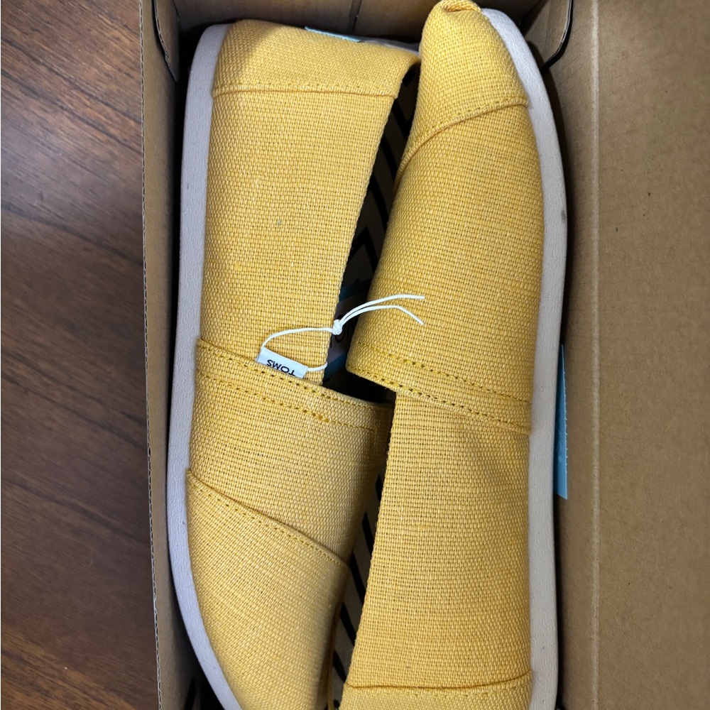 Yellow Toms slip ons NWT